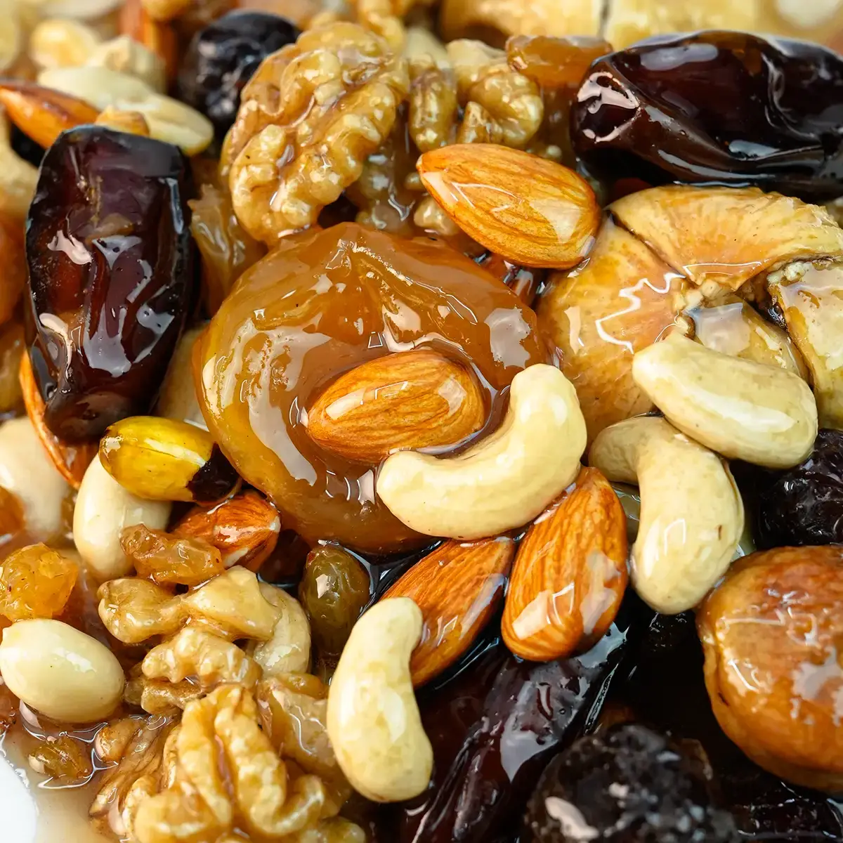 Honey Nuts ( মধুময় বাদাম ) – 1KG